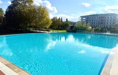 SERTAÇ MAZI'DAN GÖL MANZARALI EŞYALI KİRALIK 3+1 DAİRE