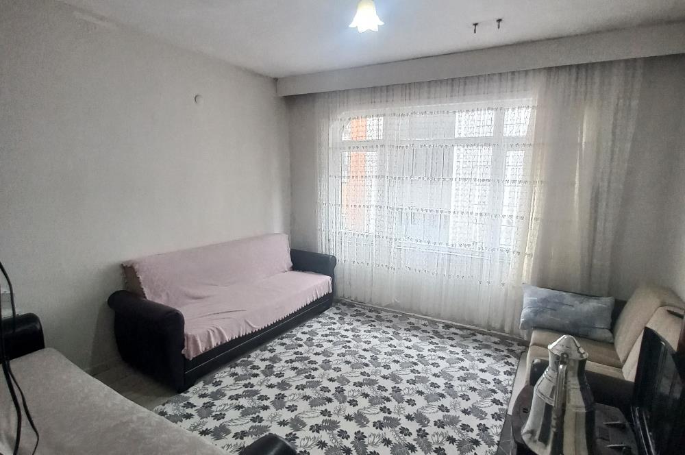 BAYRAMPAŞADA 5.5 KAT İMARLI - 7.83m CEPHELİ PROJELİK ARSA!