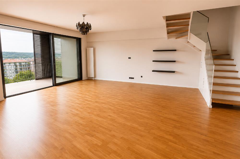 C21DEN KEMERLİFE 23'TE HARİKA MANZARALI VE TERASLI ÇATI DUBLEKSİ