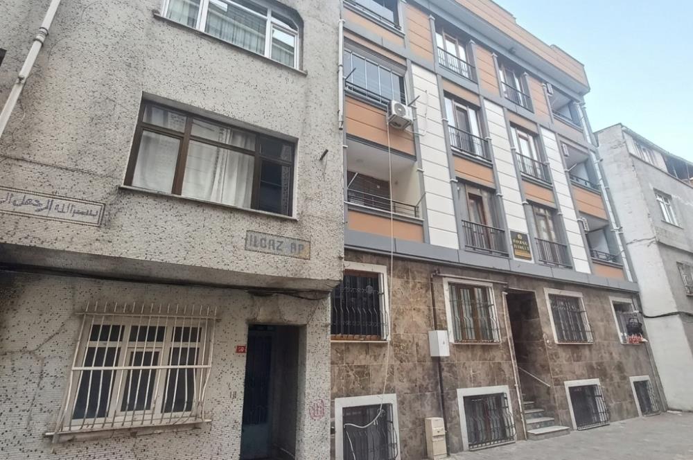 BAYRAMPAŞADA 5.5 KAT İMARLI - 7.83m CEPHELİ PROJELİK ARSA!