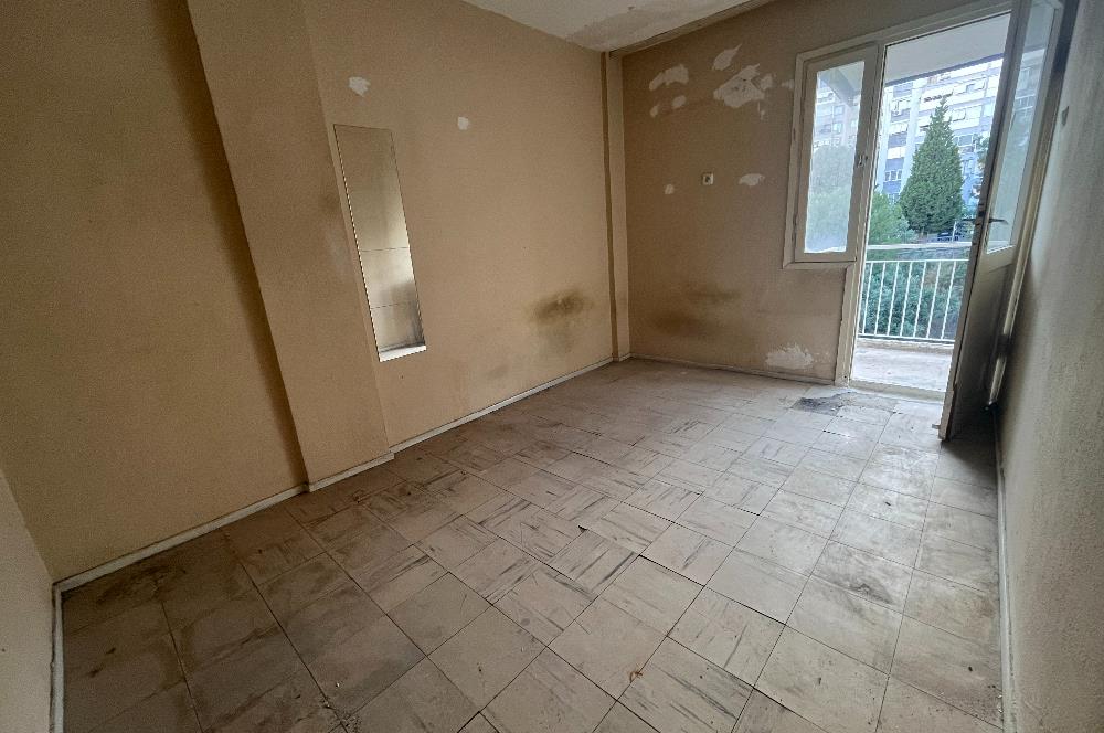 Egekent Şirinevler Sitesinde Ferah Manzaralı 3+1 Satılık Daire
