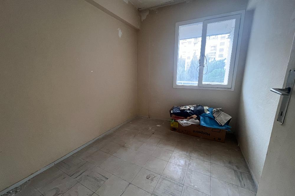 Egekent Şirinevler Sitesinde Ferah Manzaralı 3+1 Satılık Daire