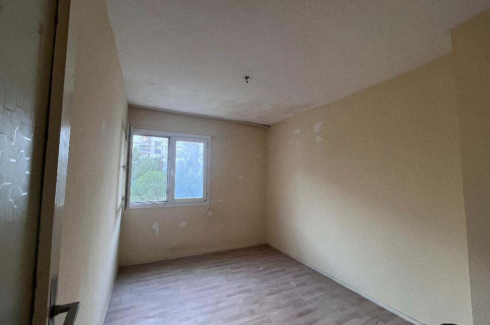 Egekent Şirinevler Sitesinde Ferah Manzaralı 3+1 Satılık Daire