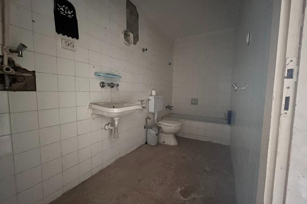 Egekent Şirinevler Sitesinde Ferah Manzaralı 3+1 Satılık Daire