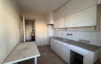 Egekent Şirinevler Sitesinde Ferah Manzaralı 3+1 Satılık Daire