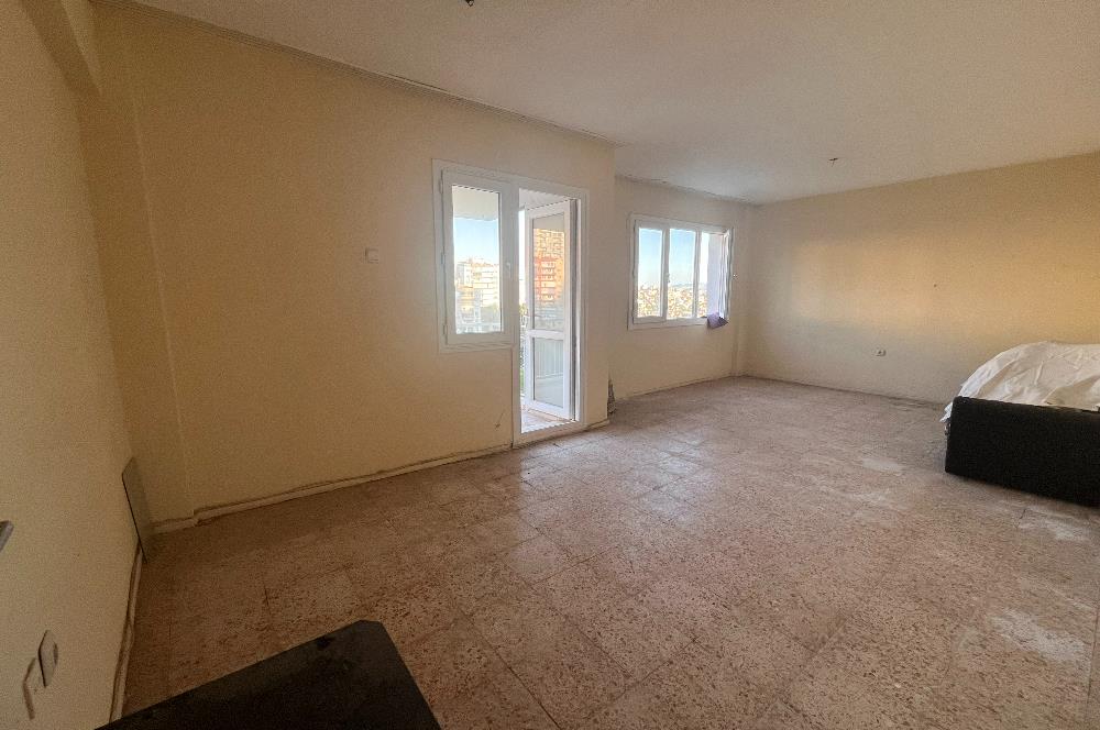 Egekent Şirinevler Sitesinde Ferah Manzaralı 3+1 Satılık Daire