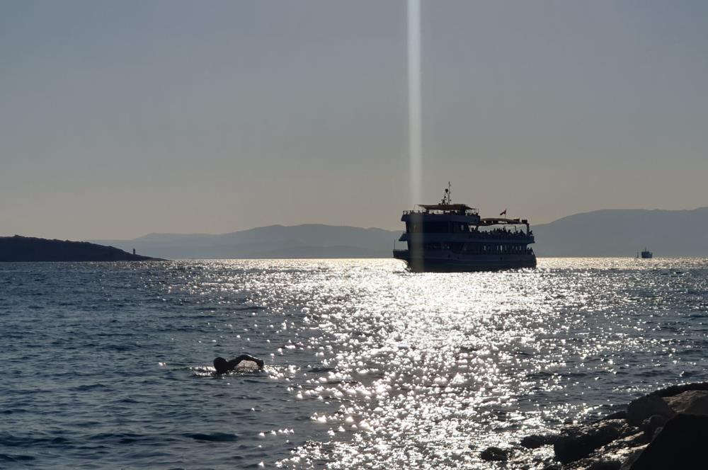 Çeşme Merkez'de Muhteşem Deniz Manzaralı 101 Günlük Kiralık