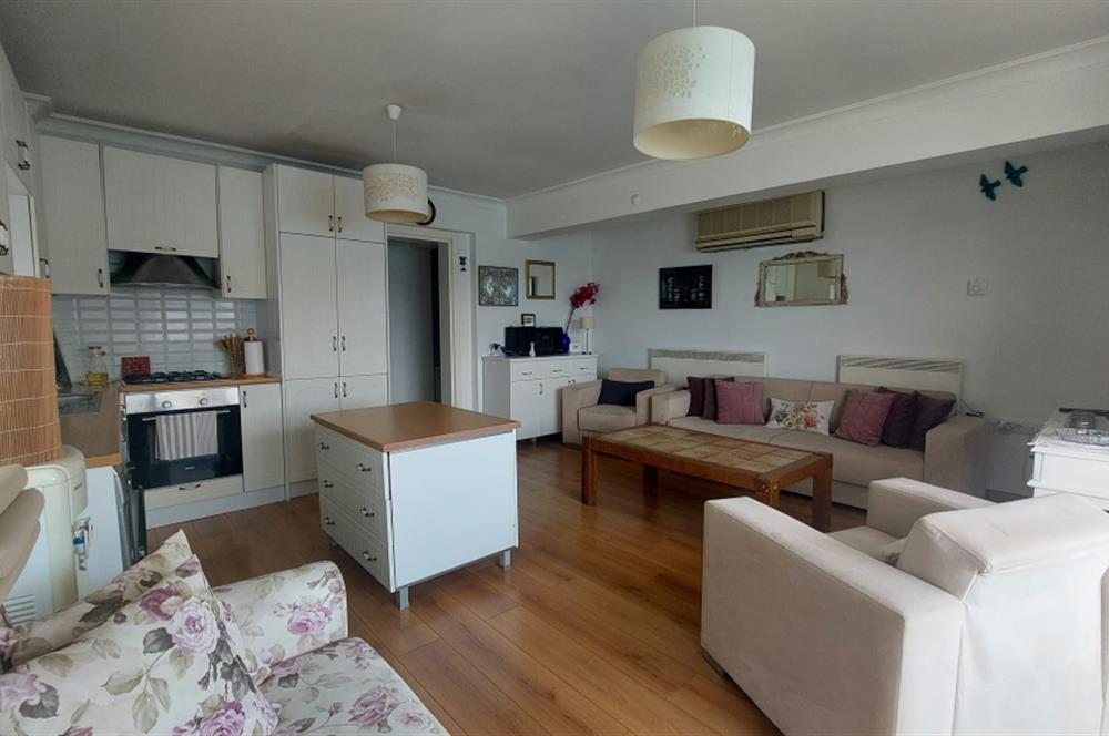 Çeşme Merkez'de Muhteşem Deniz Manzaralı 101 Günlük Kiralık