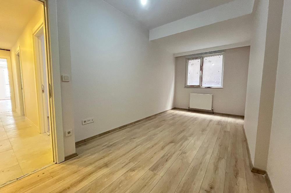 BOSTANCI ALTINTEPE'DE 0 BİNADA ÖN CEPHE LÜX 2+1