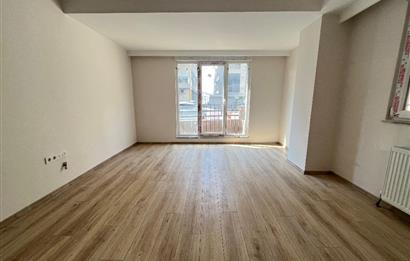 BOSTANCI ALTINTEPE'DE 0 BİNADA ÖN CEPHE LÜX 2+1