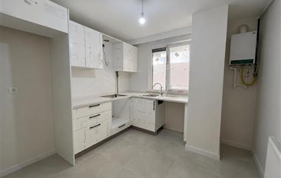 BOSTANCI ALTINTEPE'DE 0 BİNADA ÖN CEPHE LÜX 2+1