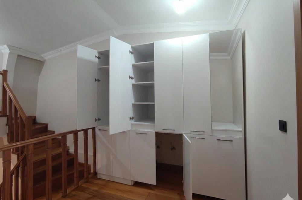 ÜSKÜDAR KISIKLI ÇAMLICADA 4+1  TERASLI ÇATI DUBLEKS