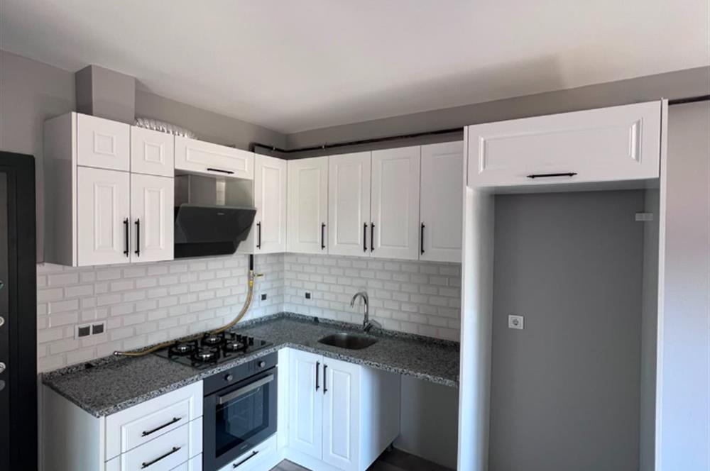 CENTURY 21 ' DEN DENİZE YÜRÜME MESAFESİNDE 1+1 KİRALIK DAİRE !