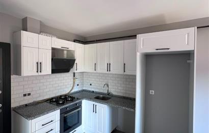 CENTURY 21 ' DEN DENİZE YÜRÜME MESAFESİNDE 1+1 KİRALIK DAİRE !