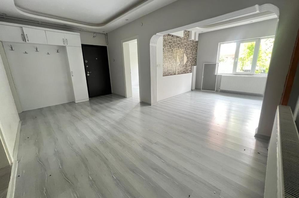 MALTEPE MAH. BAHÇELİ İÇİ YENİLENMİŞ KİRALIK 2+1 DAİRE