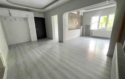 MALTEPE MAH. BAHÇELİ İÇİ YENİLENMİŞ KİRALIK 2+1 DAİRE