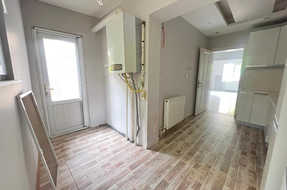 MALTEPE MAH. BAHÇELİ İÇİ YENİLENMİŞ KİRALIK 2+1 DAİRE