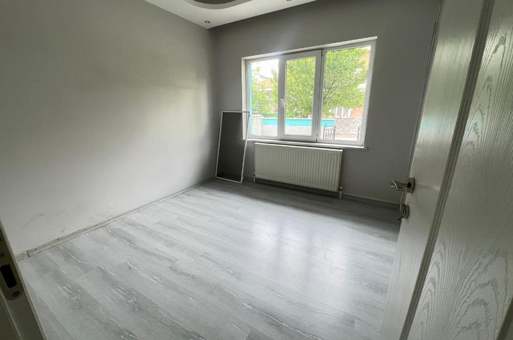 MALTEPE MAH. BAHÇELİ İÇİ YENİLENMİŞ KİRALIK 2+1 DAİRE