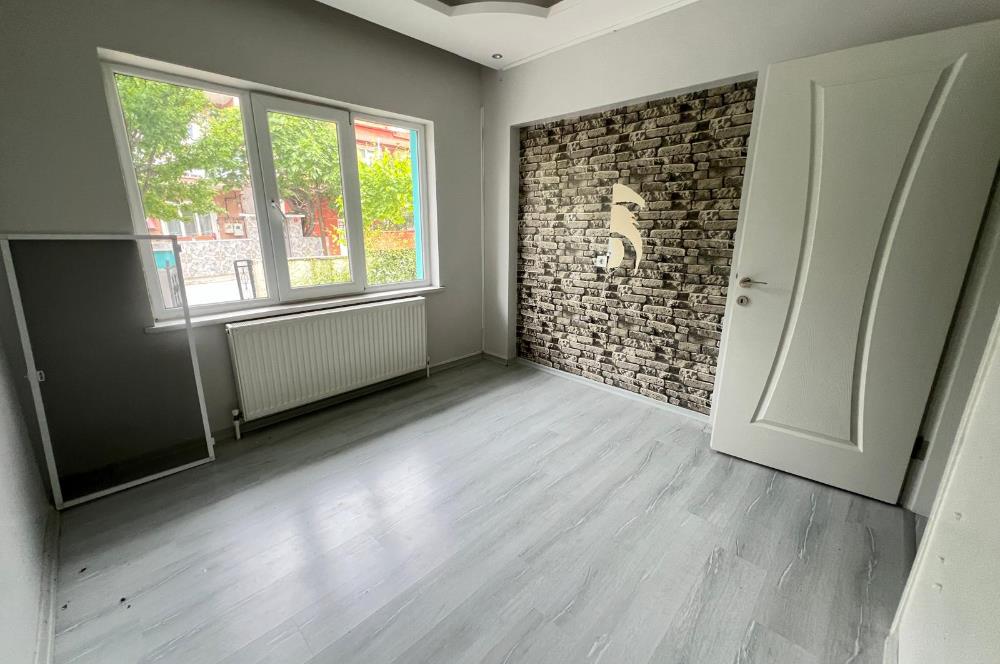 MALTEPE MAH. BAHÇELİ İÇİ YENİLENMİŞ KİRALIK 2+1 DAİRE
