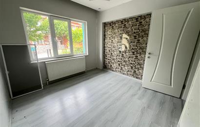 MALTEPE MAH. BAHÇELİ İÇİ YENİLENMİŞ KİRALIK 2+1 DAİRE