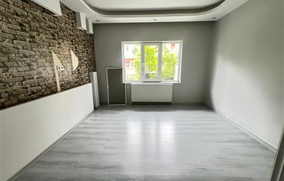 MALTEPE MAH. BAHÇELİ İÇİ YENİLENMİŞ KİRALIK 2+1 DAİRE