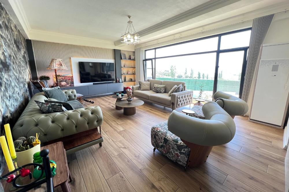 ERDEK'TE DENİZ MANZARALI KIŞ BAHÇELİ HAVUZLU 710 M2 MODERN VİLLA