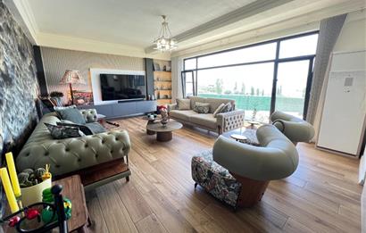 ERDEK'TE DENİZ MANZARALI KIŞ BAHÇELİ HAVUZLU 710 M2 MODERN VİLLA