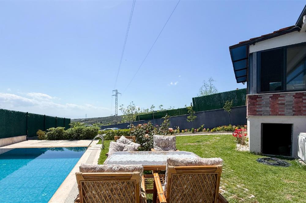 ERDEK'TE DENİZ MANZARALI KIŞ BAHÇELİ HAVUZLU 710 M2 MODERN VİLLA