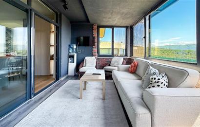 ERDEK'TE DENİZ MANZARALI KIŞ BAHÇELİ HAVUZLU 710 M2 MODERN VİLLA