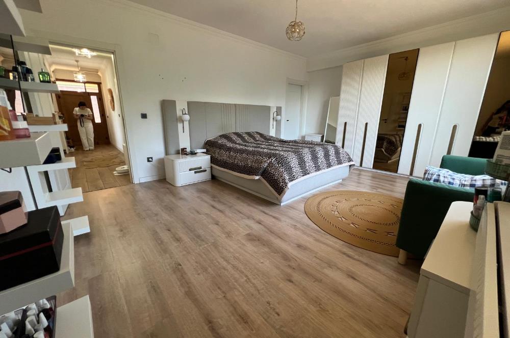 ERDEK'TE DENİZ MANZARALI KIŞ BAHÇELİ HAVUZLU 710 M2 MODERN VİLLA