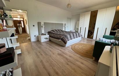 ERDEK'TE DENİZ MANZARALI KIŞ BAHÇELİ HAVUZLU 710 M2 MODERN VİLLA