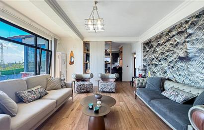 ERDEK'TE DENİZ MANZARALI KIŞ BAHÇELİ HAVUZLU 710 M2 MODERN VİLLA