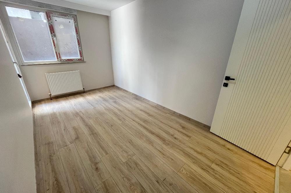 BOSTANCI ALTINTEPE'DE 0 BİNADA ÖN CEPHE LÜX 2+1