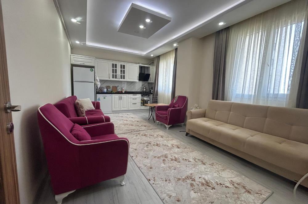 KARTAL YAKACIK ÇARŞI MAHALLESİNDE SATILIK FERAH 1+1 DAİRE