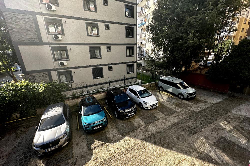 ATALAR KORDONBOYUNDA MARMARAY VE SAHİLE YAKIN SATILIK 3+1 DAİRE