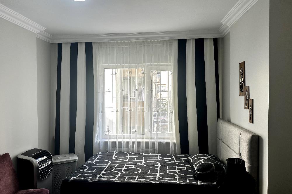 ATALAR KORDONBOYUNDA MARMARAY VE SAHİLE YAKIN SATILIK 3+1 DAİRE