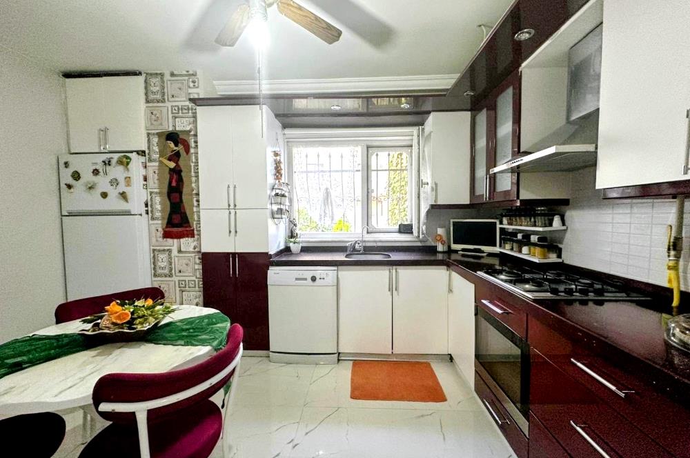 ATALAR KORDONBOYUNDA MARMARAY VE SAHİLE YAKIN SATILIK 3+1 DAİRE