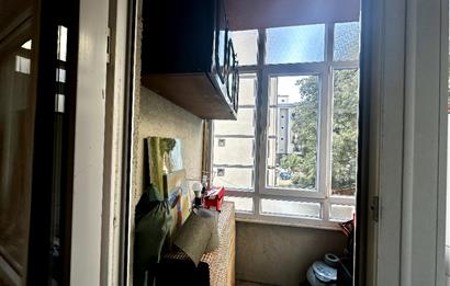 ATALAR KORDONBOYUNDA MARMARAY VE SAHİLE YAKIN SATILIK 3+1 DAİRE