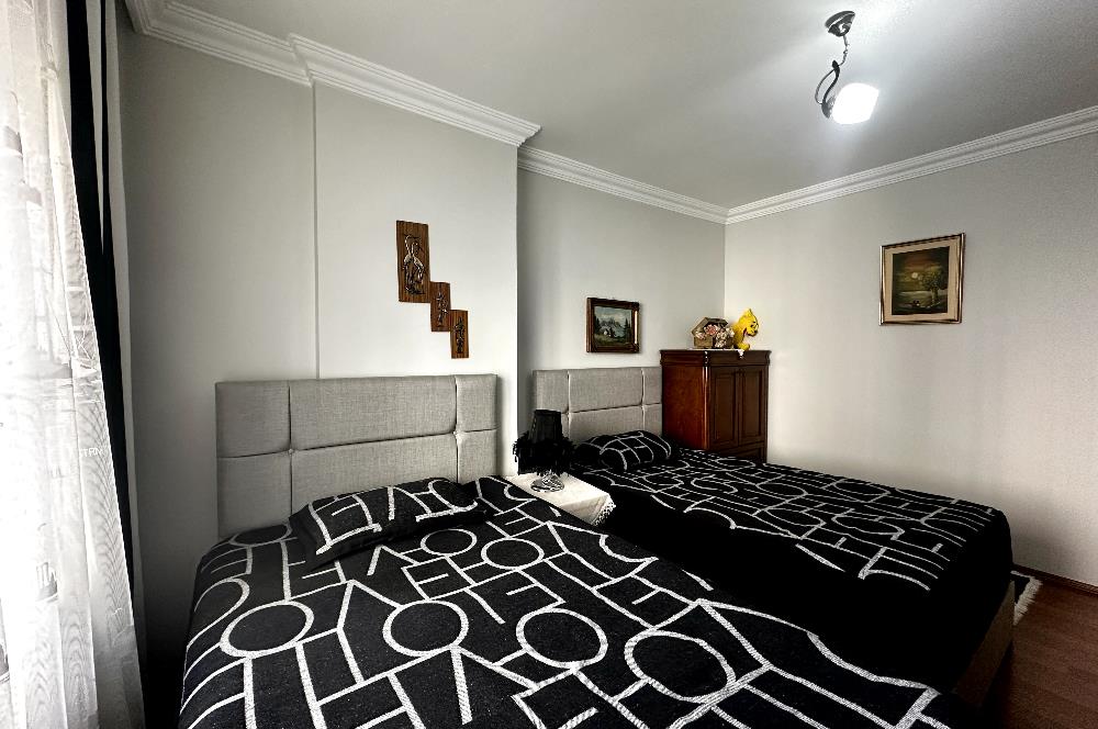 ATALAR KORDONBOYUNDA MARMARAY VE SAHİLE YAKIN SATILIK 3+1 DAİRE