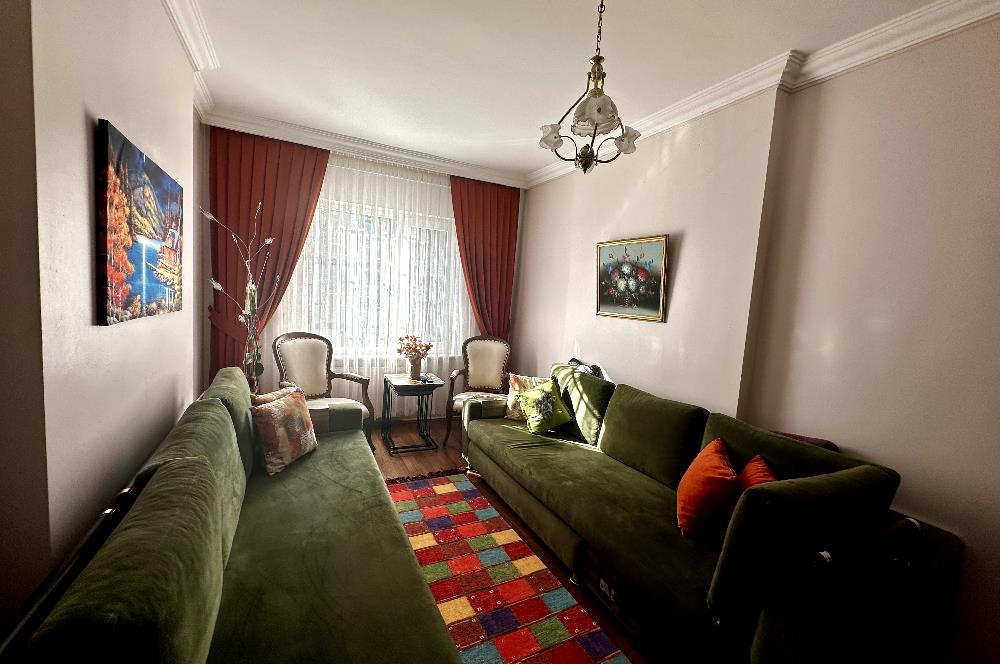 ATALAR KORDONBOYUNDA MARMARAY VE SAHİLE YAKIN SATILIK 3+1 DAİRE