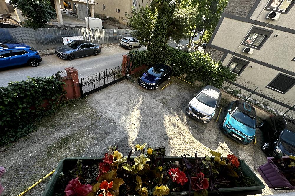 ATALAR KORDONBOYUNDA MARMARAY VE SAHİLE YAKIN SATILIK 3+1 DAİRE