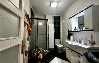 ATALAR KORDONBOYUNDA MARMARAY VE SAHİLE YAKIN SATILIK 3+1 DAİRE
