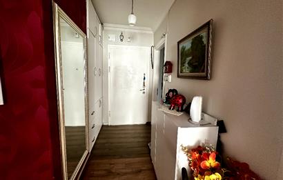 ATALAR KORDONBOYUNDA MARMARAY VE SAHİLE YAKIN SATILIK 3+1 DAİRE