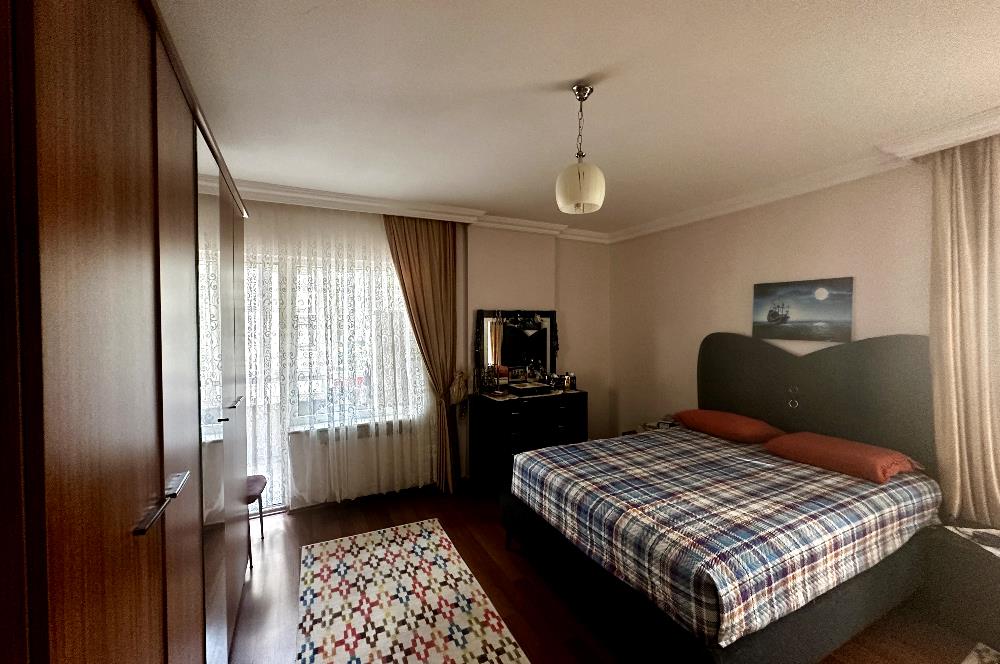 ATALAR KORDONBOYUNDA MARMARAY VE SAHİLE YAKIN SATILIK 3+1 DAİRE
