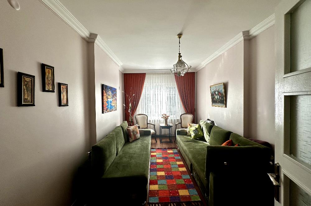ATALAR KORDONBOYUNDA MARMARAY VE SAHİLE YAKIN SATILIK 3+1 DAİRE