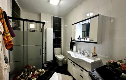 ATALAR KORDONBOYUNDA MARMARAY VE SAHİLE YAKIN SATILIK 3+1 DAİRE