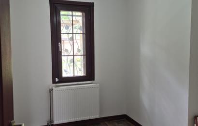  Zekeriyaköy Merkez'de Butik Sitede Kiralık Villa