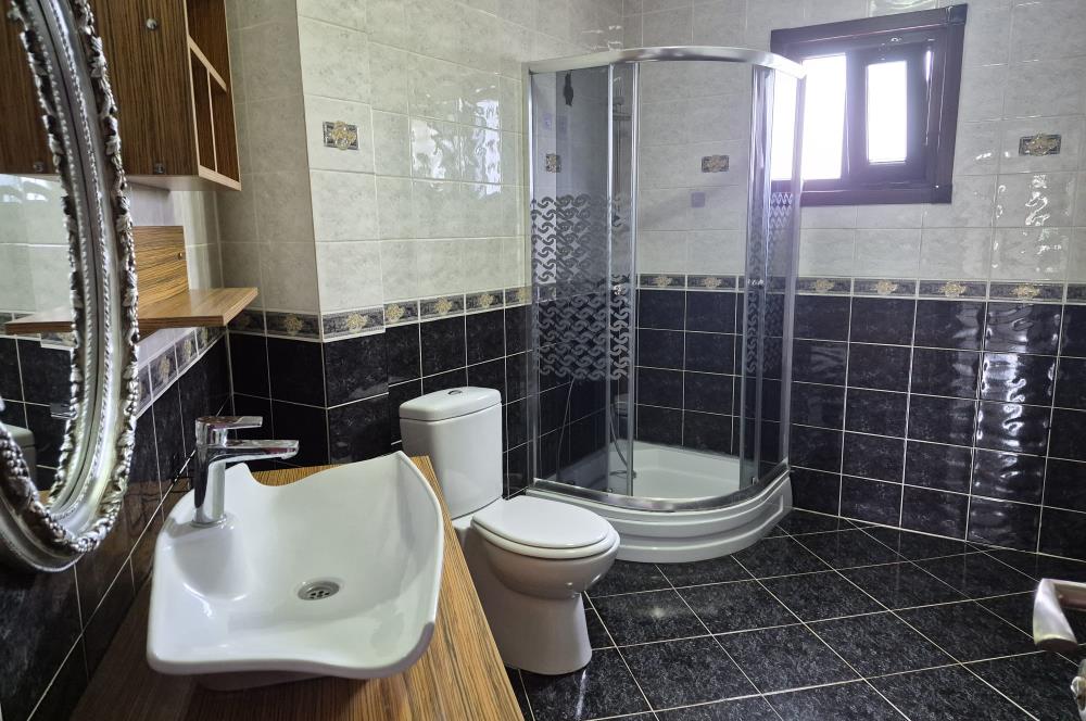 Zekeriyaköy Merkez'de Butik Sitede Kiralık Villa