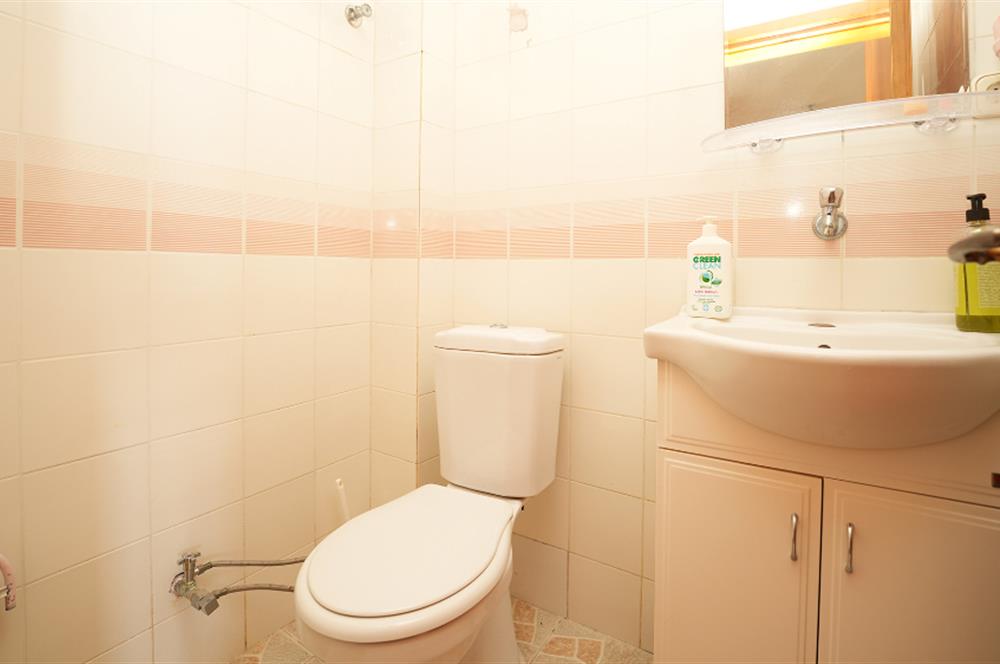 C21 Cius; Armutlu-Fıstıklı Site İçerisinde Denize Sıfır Villa