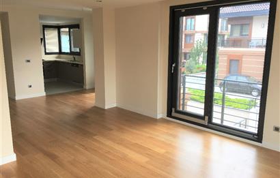 MERKEZ ZEKERİYAKÖY SİTESİ'NDE KİRALIK 2+1 ÇATI DUBLEKS DAİRE
